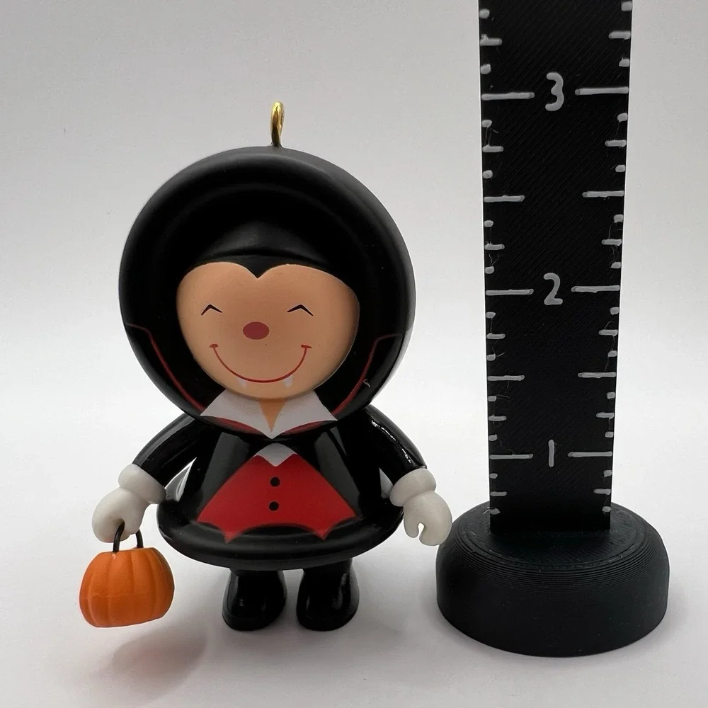 Hallmark Halloween Frosty Halloween Fun Cute Vampire Dracula Costume 2014
